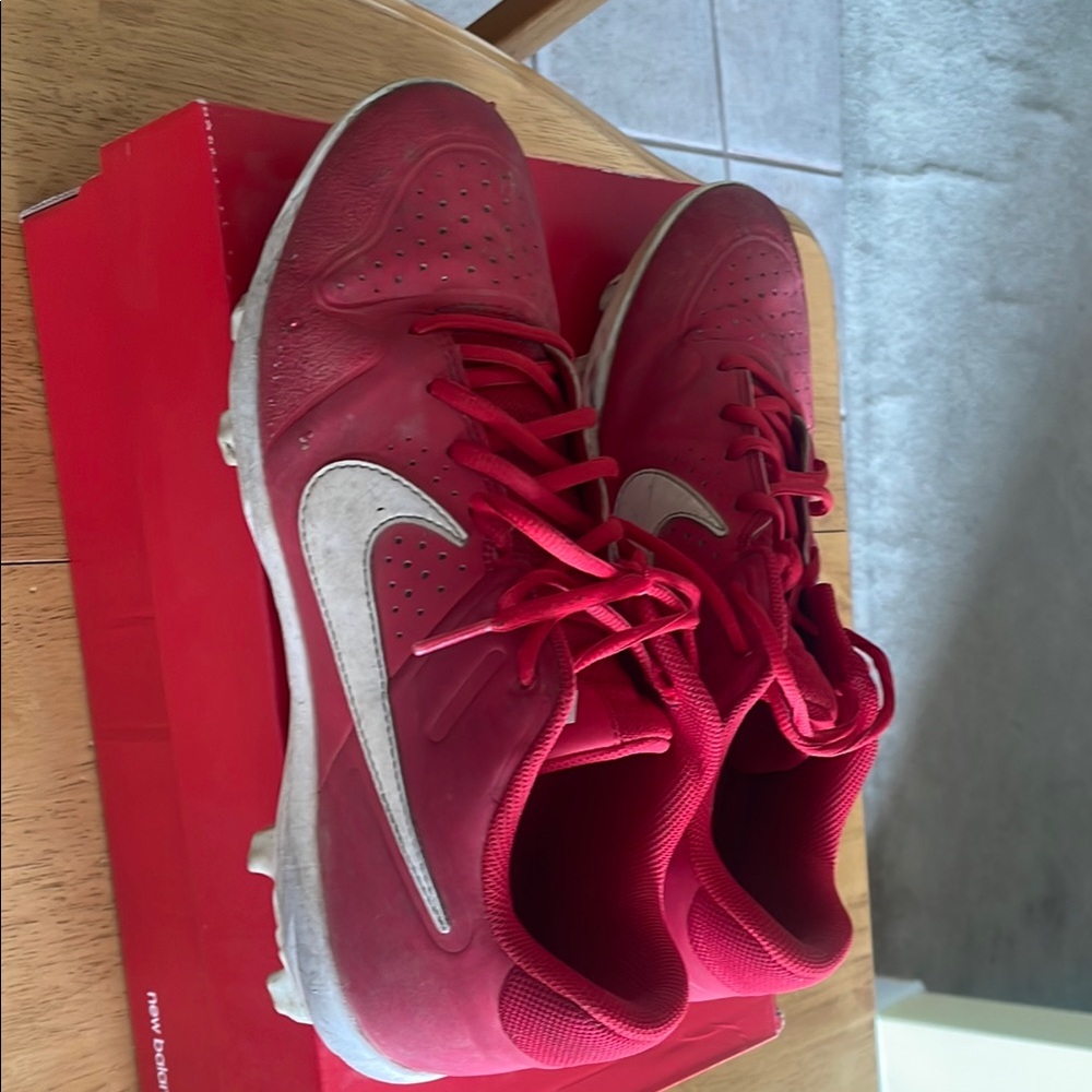 New Balance Red and White Baseball Shoes